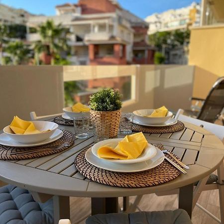 Magnifique Appartement A 5 Min A Pied De La Plage Benalmádena Kültér fotó